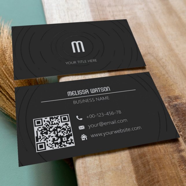 Minimal modern black & white fresh business card (Creator Uploaded)