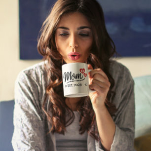 Minimal Mom Established Handwritten Name Year Coffee Mug