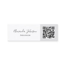 Minimal QR Code Instagram Influencer
