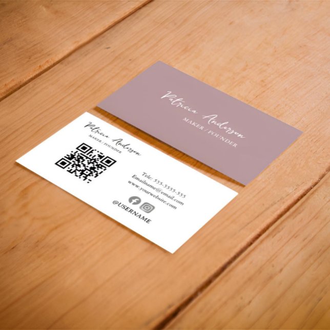 Minimal QR Code | Modern Blush Pink Business Card (Minimal QR Code | Modern Blush Pink Business Card)