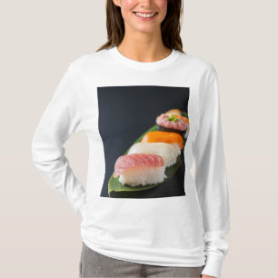 Minimal Sushi – Japanese tranquility and perfectio T-Shirt