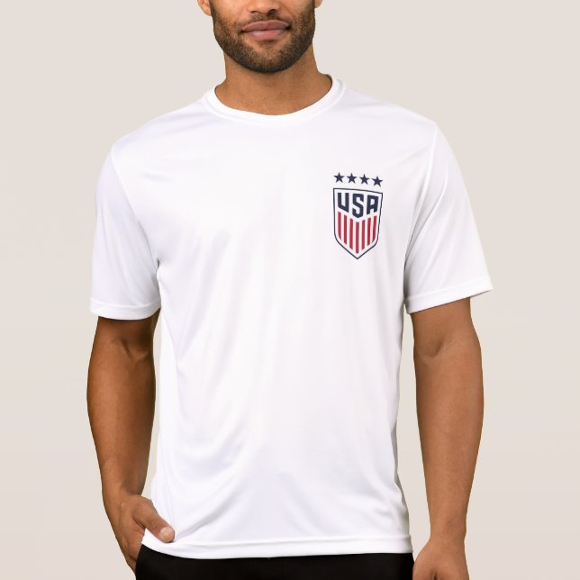 Minimal USA Flag T-Shirt – Classic Patriotic Ameri (Front)
