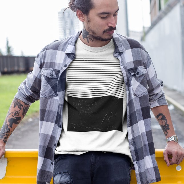 Minimalism Black Line T-Shirt (Creator Uploaded)