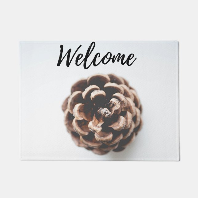 Minimalist Acorn Welcome Doormat (Front)