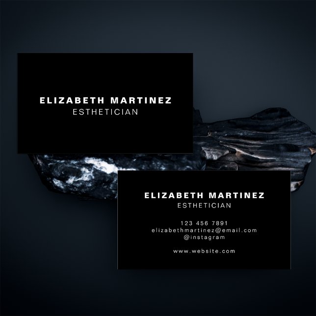 Minimalist Black and White Modern Professional Business Card (Creator Uploaded)