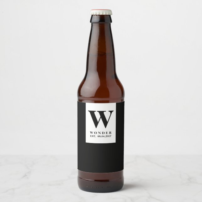 Minimalist Bride Groom Logo | Black Wedding Beer Bottle Label (Front)