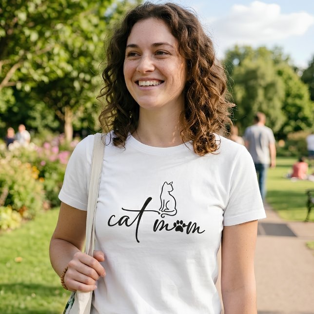 Minimalist Cat Mum Script with Paw Print  T-Shirt (Creator Uploaded)