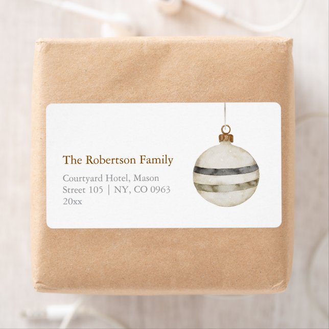 Minimalist Christmas Ornament Ball (Insitu)