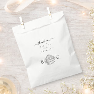Minimalist Clam Seashell Monogram Wedding Favour Bags