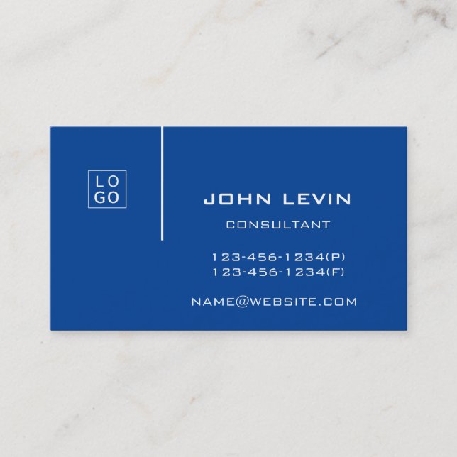 Minimalist Classic Modern Professional Logo Business Card (Front)
