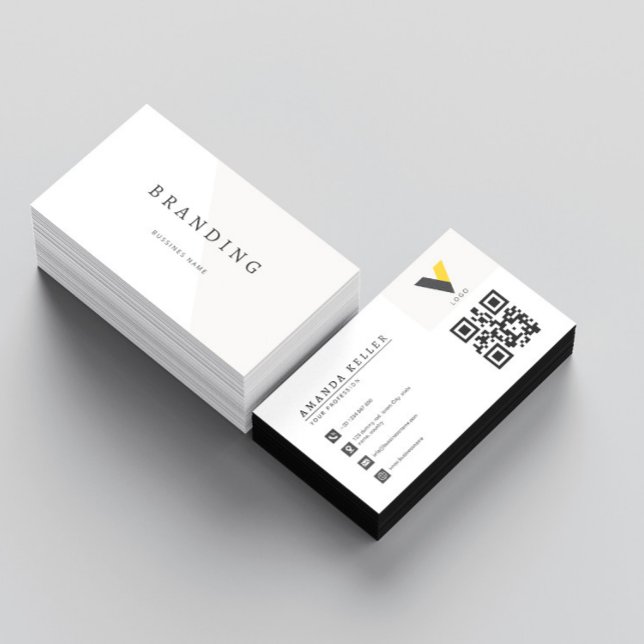 Minimalist Elegant  Business Card (Creator Uploaded)