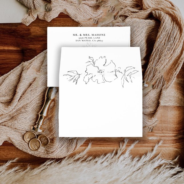 Minimalist Floral Black & White Envelope (Creator Uploaded)