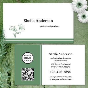 Minimalist Garden Green Leaf Business Card