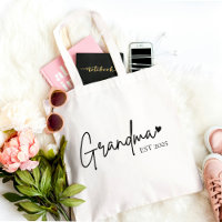 Minimalist Grandma EST 2025 Tote Bag | New Grandma