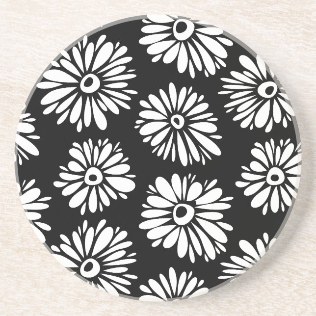 Minimalist Groovy Black and White Daisy Pattern Coaster (Front)