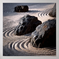 Minimalist Japanese Zen Garden - Raked Gravel & Ro