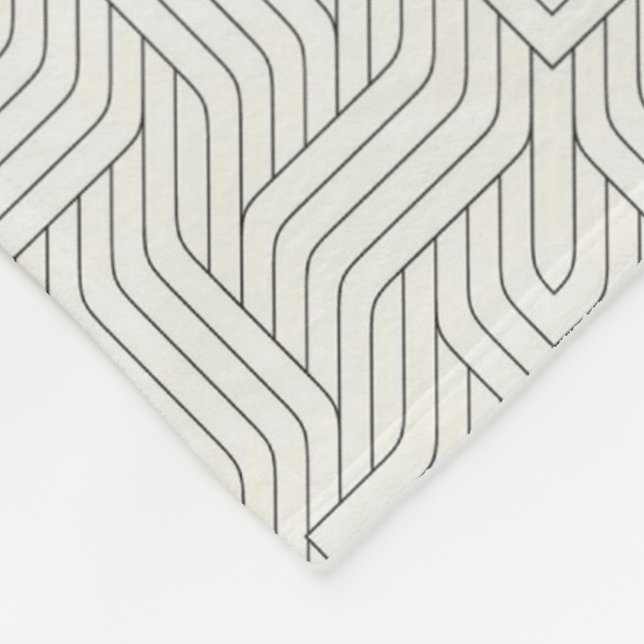 Minimalist Labyrinth Line Blanket (Corner)
