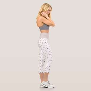Minimalist Leaves Pattern Capri Leggings