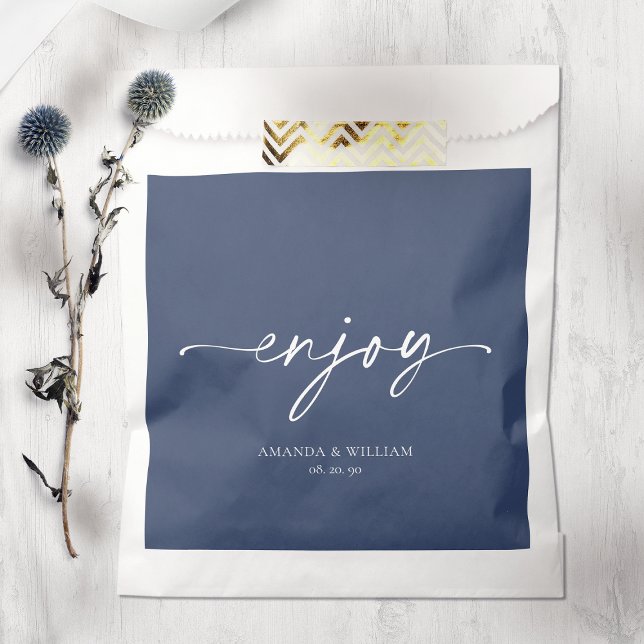 Minimalist Navy Wedding Favour Bag (Creator Uploaded)