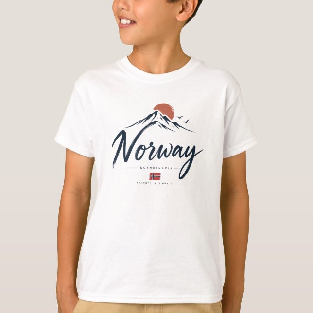 Minimalist Norway Flag Mountain  T-Shirt (Front)