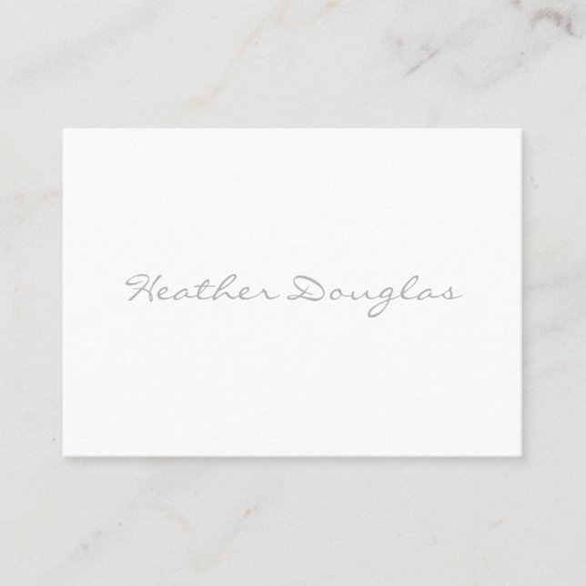 Minimalist Simple Elegant Business Card (Front)