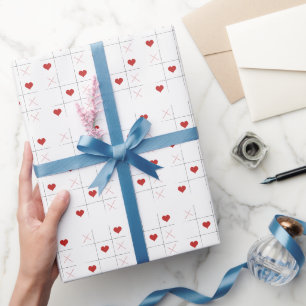 Minimalist Simple tic-tac-toe Valentine's Day Wrapping Paper