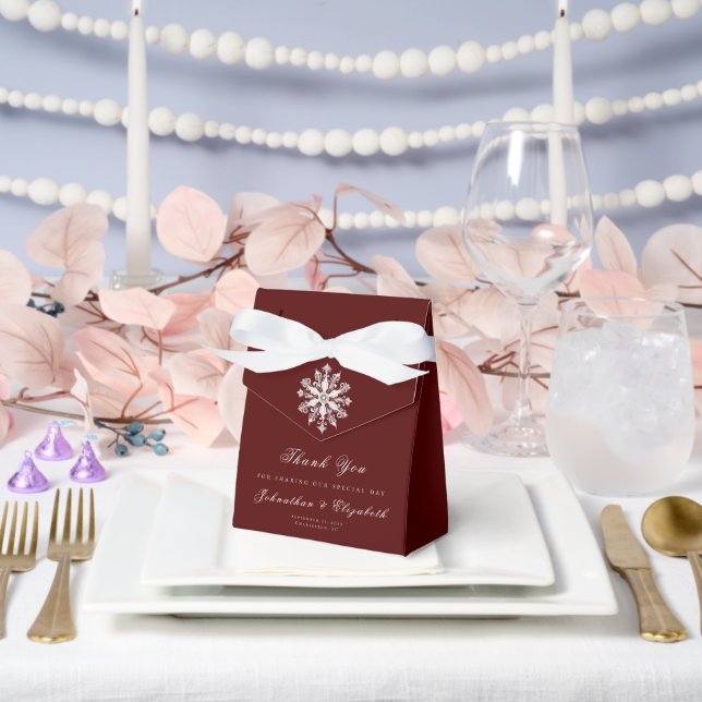 Minimalist Snowflake Wedding | Red Favour Box (Wedding)