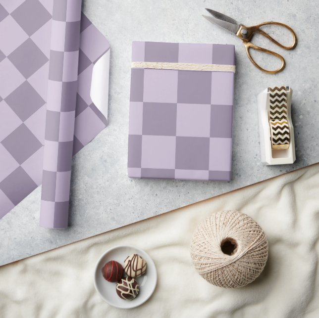 Minimalist Soft Lavender Chequerboard Pattern Wrapping Paper (Crafts)