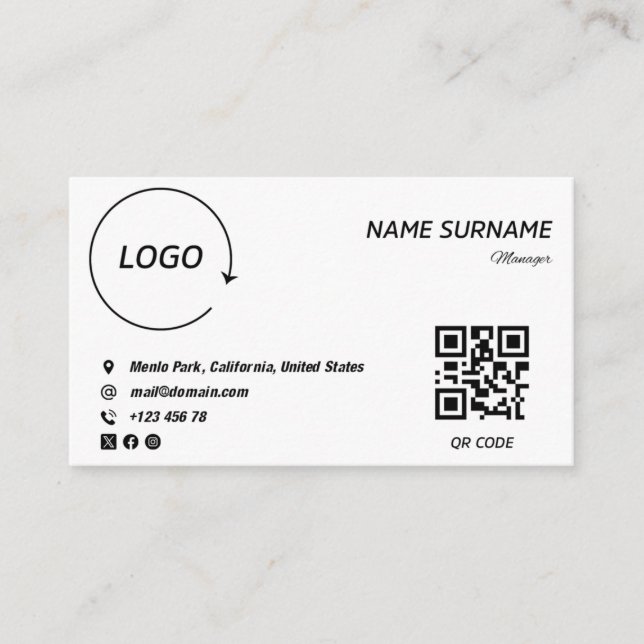Minimalist Vibrant Business Card Design (Front)