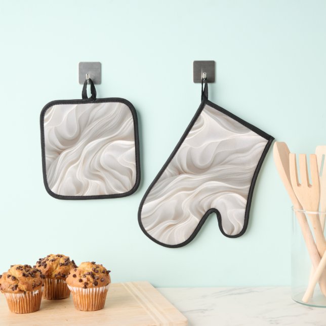 Minimalist White Marble Wave – Elegant Modern  Oven Mitt & Pot Holder Set (Insitu(Hanging))