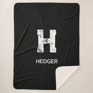 MINIMALIST WHITE ONE LETTER MONOGRAM NAME BLACK SHERPA BLANKET