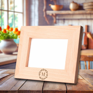 Minimalist Wreath Bold Monogram Etched Frames