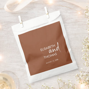 Minimalistic simple modern elegant favour bag 