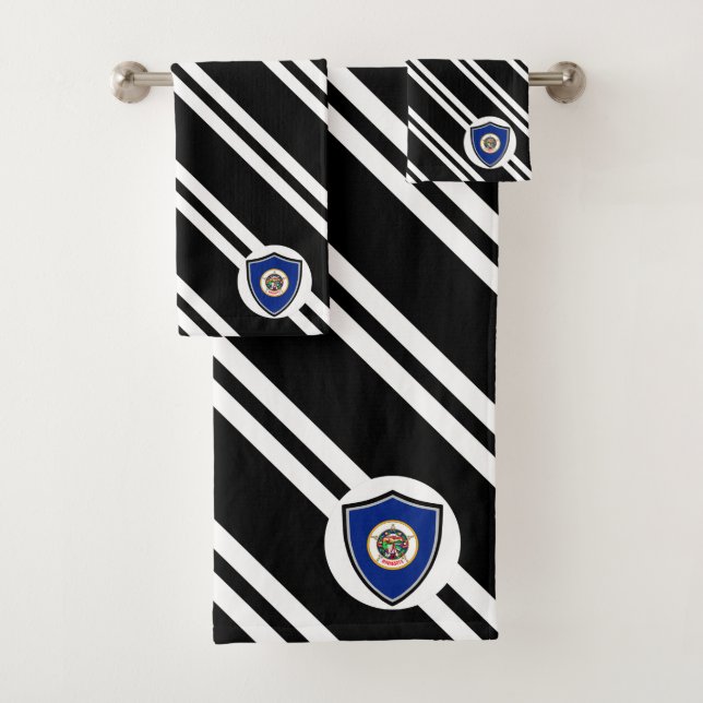Minnesota flag bath towel set (Insitu)