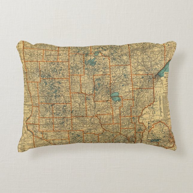 Minnesota road map decorative cushion (Front)