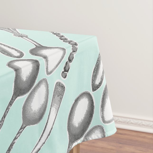 Mint and White Cute Beads Coral Pattern Tablecloth (In Situ)