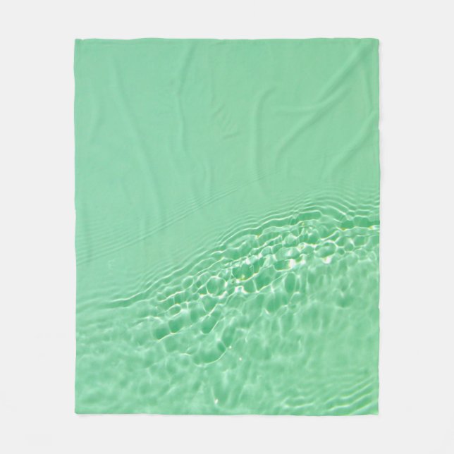 Mint blue coloured clear water surface texture wit fleece blanket (Front)