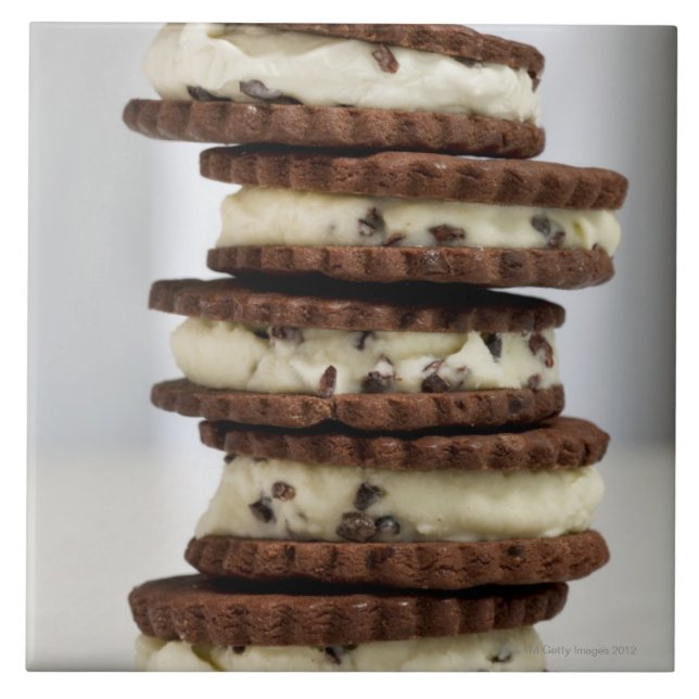 mint cocoa nib ice cream with chocolate cookies tile (Front)