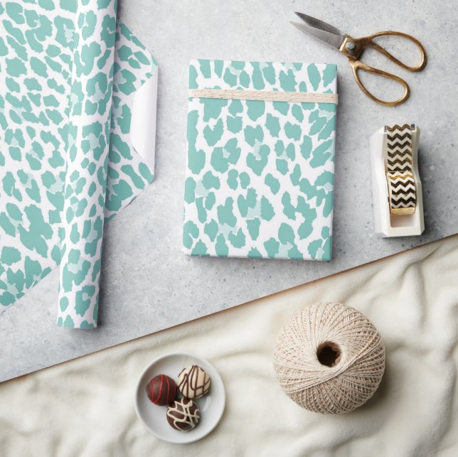 Mint Leopard Pattern Wrapping Paper (Crafts)