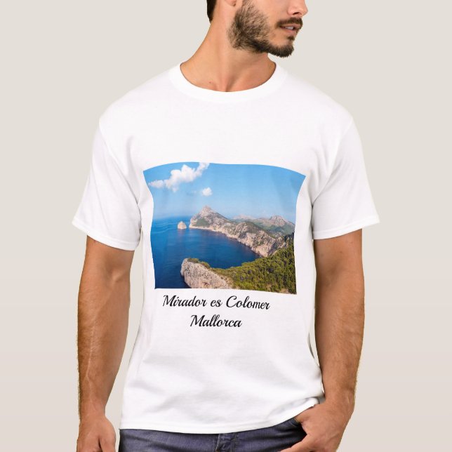 Mirador es Colomer in Cap de Formentor - Mallorca T-Shirt (Front)