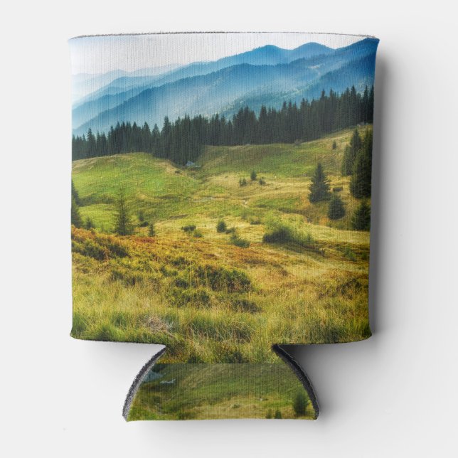 Misty mountain slopes: majestic landscape. can cooler (Front)