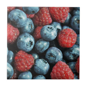 Mixed berries (blueberries and raspberries) design tile
