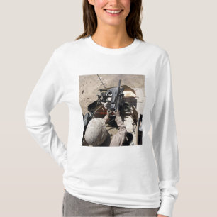 MK-19 automatic grenade launcher T-Shirt