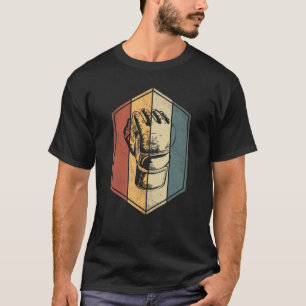 MMA Gifts Retro Vintage MMA Glove Kickboxing Jujit T-Shirt