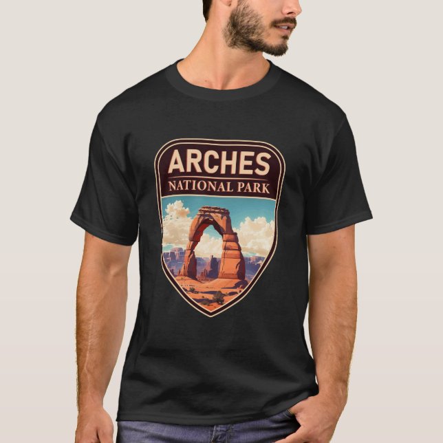 Moab Arches National Park Utah Delicate Arch Retro T-Shirt (Front)