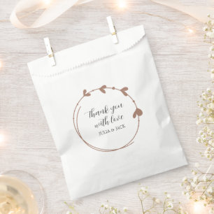 Mocha Simple Heart Wreath Wedding Favour Bags