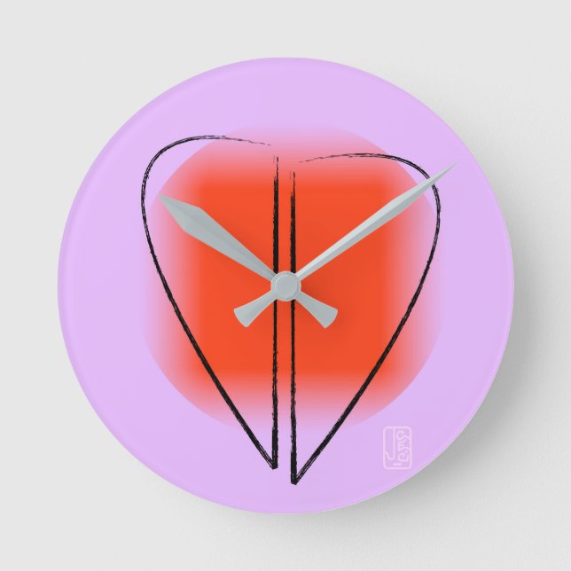 Mod Art Heart Round Clock (Front)