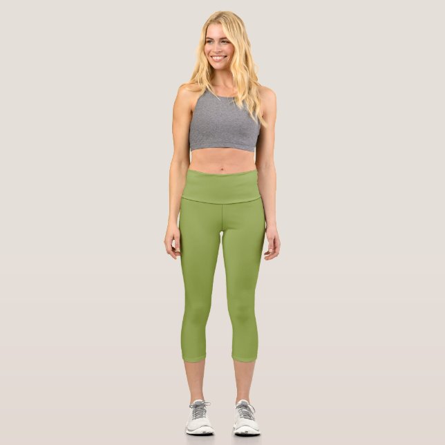 Moderate Lime Green Solid Colour Capri Leggings (Front)