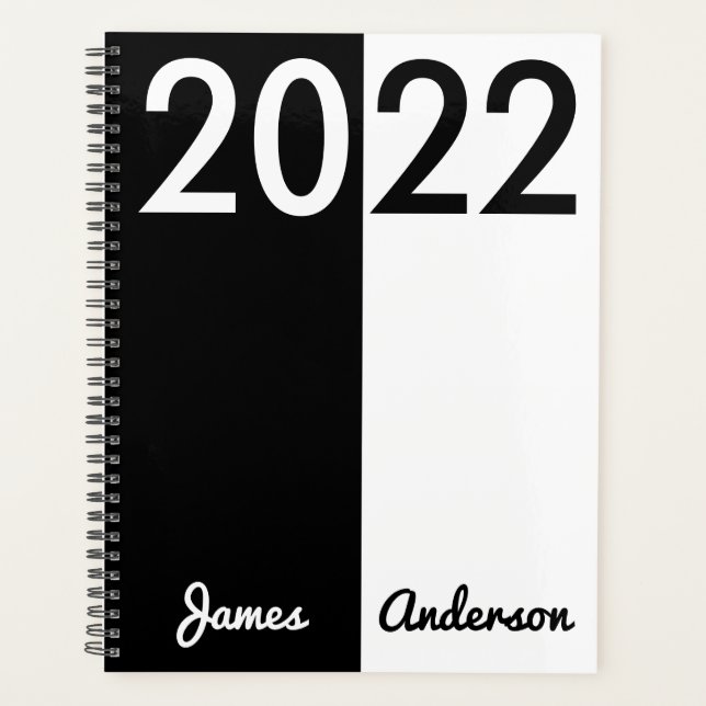 Modern Black and White Minimalist Design 2022 Planner (Front)