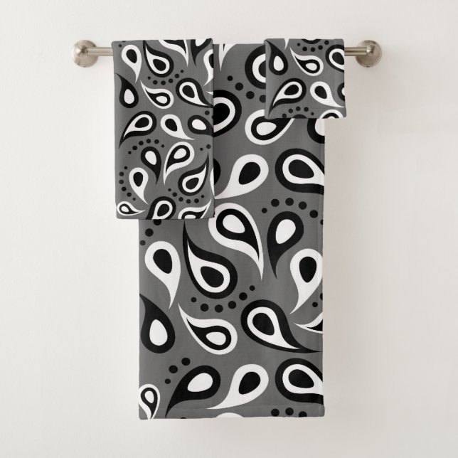 Modern Black and White Paisley On Grey Bath Towel Set (Insitu)